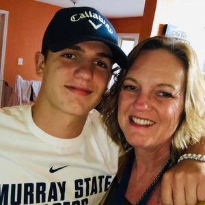 Meet your Posher, April